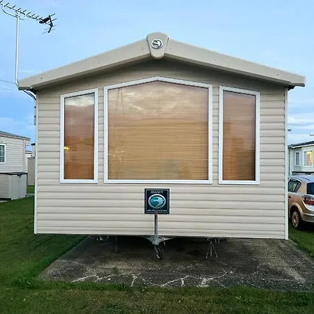 Havah'S Hotel Saint Osyth Exterior photo
